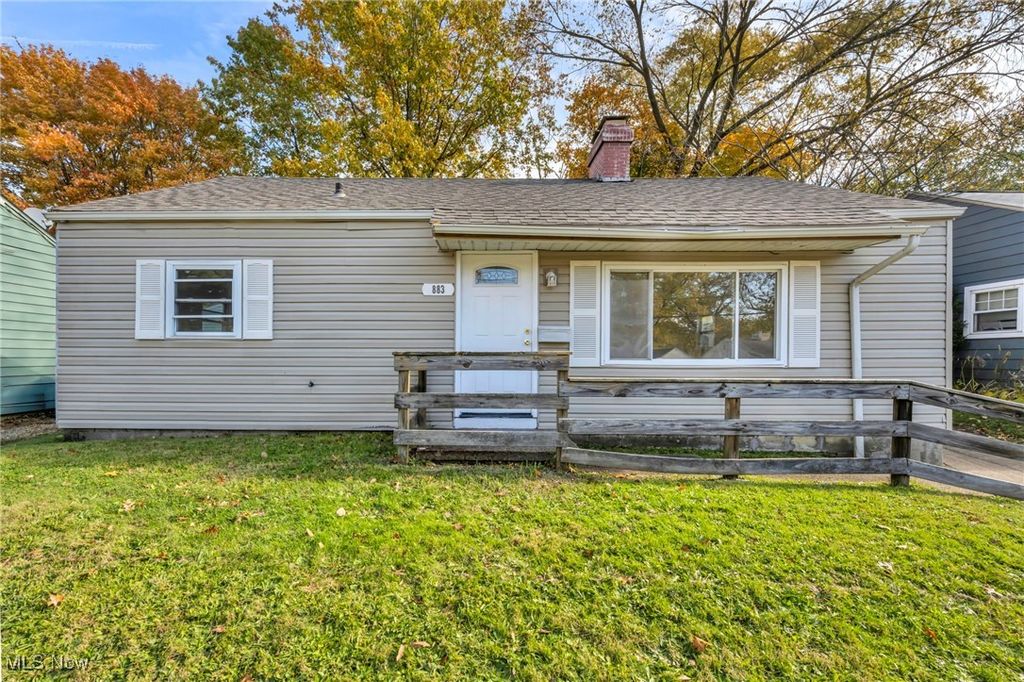 883 Kickapoo Avenue, Akron, OH 44305