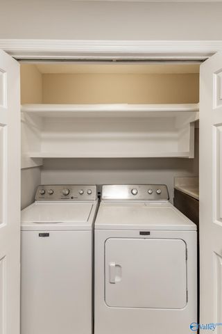 2043 Woodlawn Drive SW 2043, Huntsville, AL 35802