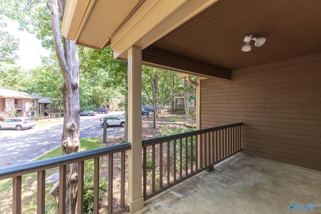 2043 Woodlawn Drive SW 2043, Huntsville, AL 35802