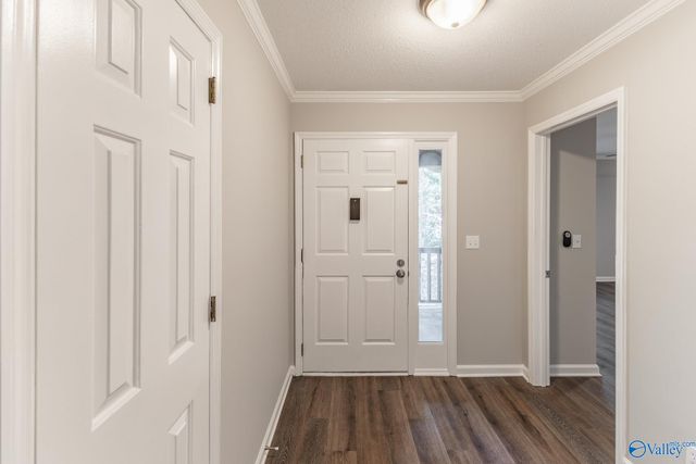 2043 Woodlawn Drive SW 2043, Huntsville, AL 35802