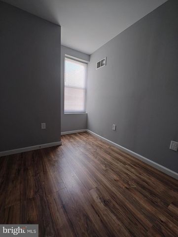 2958 LIVINGSTON ST, Philadelphia, PA 19134