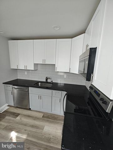 2958 LIVINGSTON ST, Philadelphia, PA 19134