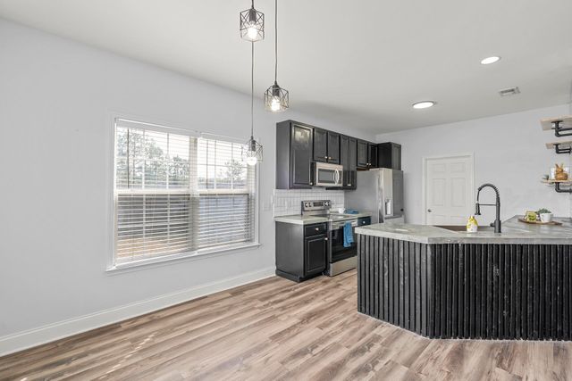 106 Netherfield Drive, Summerville, SC 29486