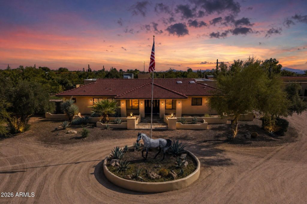 6835 E PEAK VIEW Road, Scottsdale, AZ 85266 — exterior