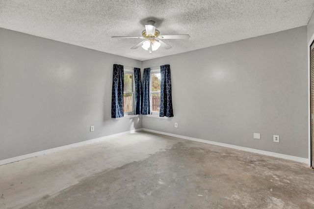 8160 Fort Lee Trl, Jacksonville, FL 32244