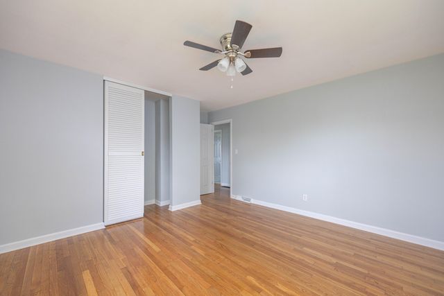 302 Robin Road, Paris, KY 40361