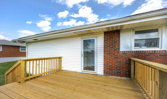 302 Robin Road, Paris, KY 40361
