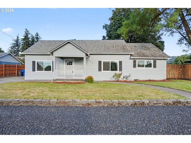 264 7TH St, Lyons, OR 97358