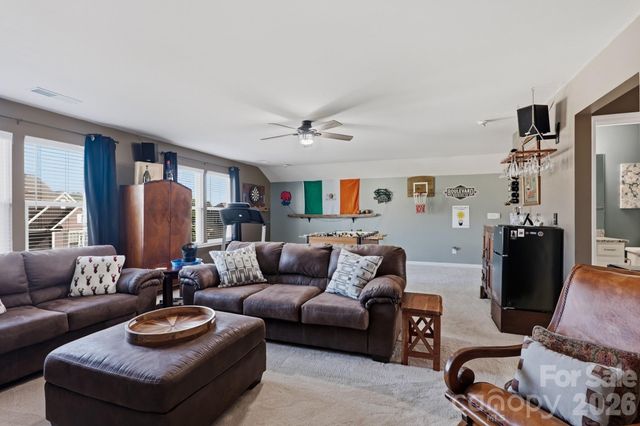 494 Cherry Blossom Avenue NW, Concord, NC 28027