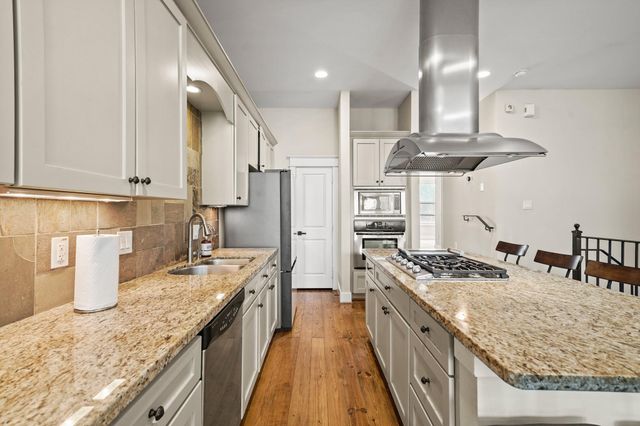 5224 Nett Street A, Houston, TX 77007