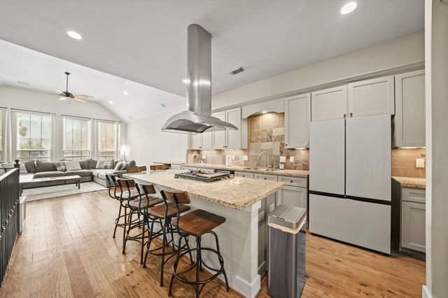 5224 Nett Street A, Houston, TX 77007