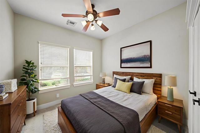 5224 Nett Street A, Houston, TX 77007