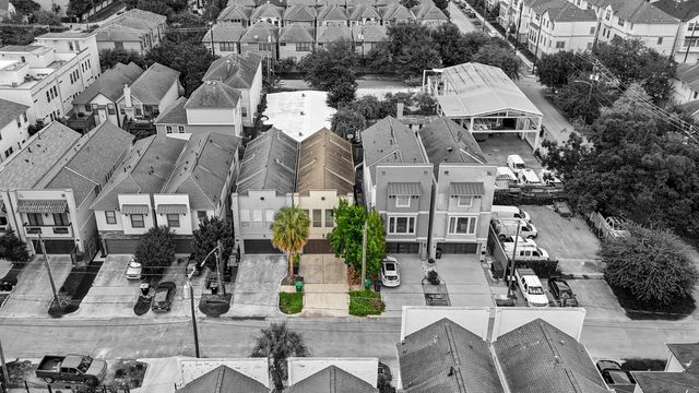 5224 Nett Street A, Houston, TX 77007