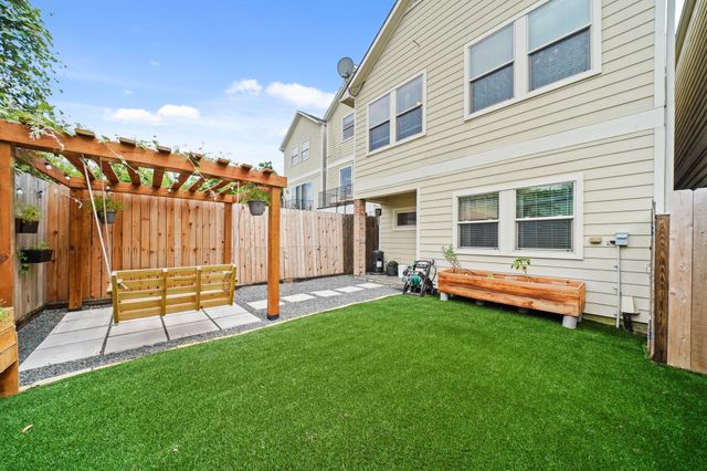 5224 Nett Street A, Houston, TX 77007