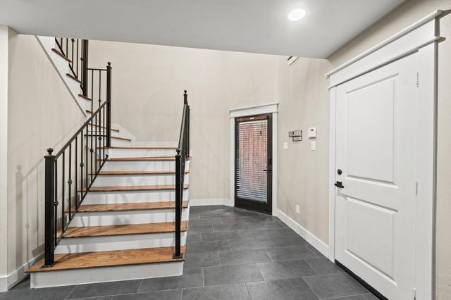 5224 Nett Street A, Houston, TX 77007