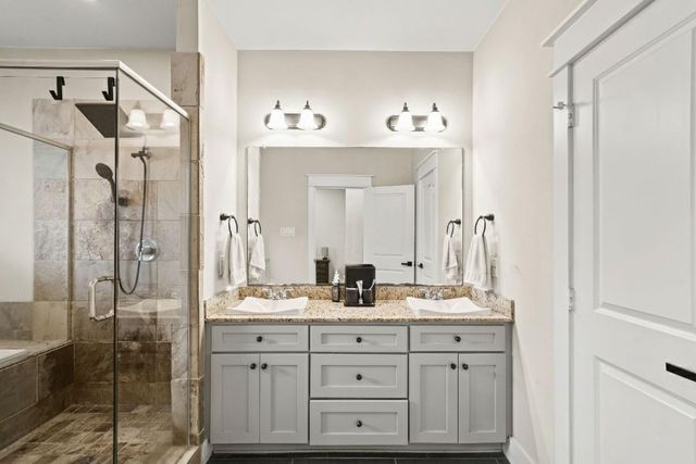 5224 Nett Street A, Houston, TX 77007