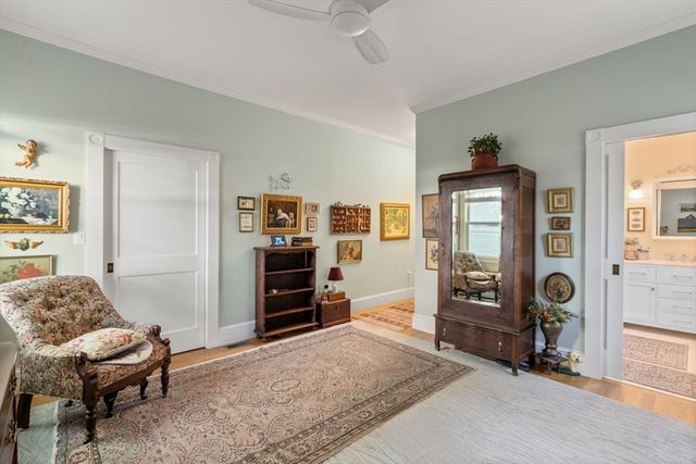 59-R Ellery St, Cambridge, MA 02138