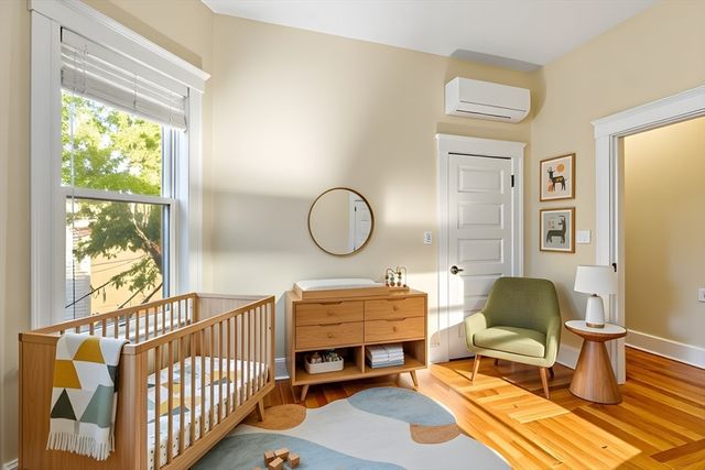 59-R Ellery St, Cambridge, MA 02138