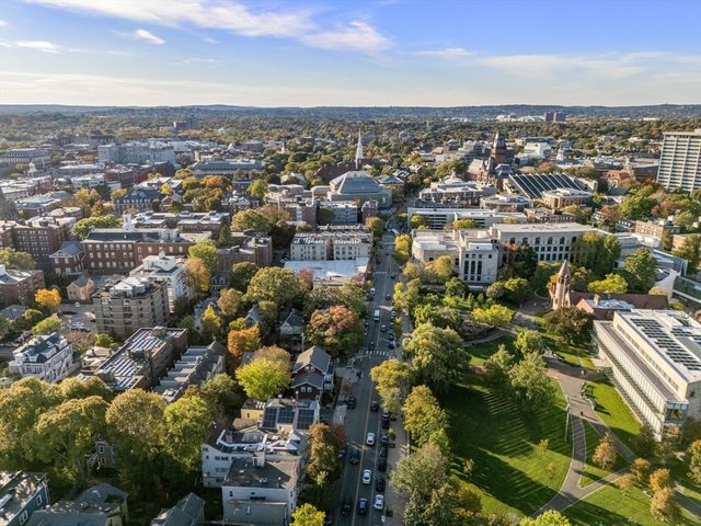 59-R Ellery St, Cambridge, MA 02138