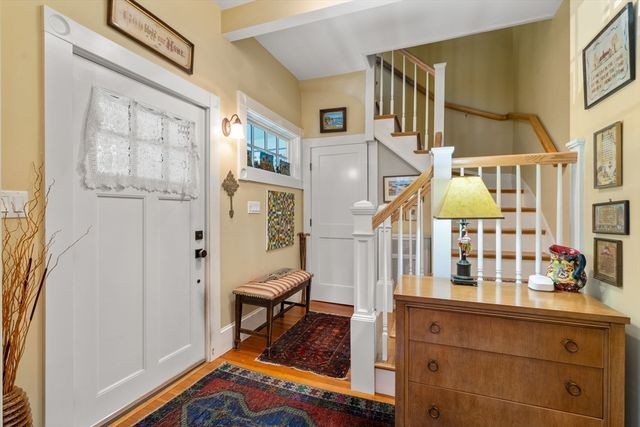 59-R Ellery St, Cambridge, MA 02138