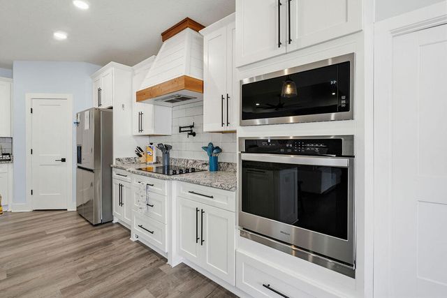 9264 Ridge Road, Navarre, FL 32566