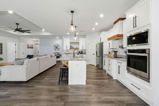 9264 Ridge Road, Navarre, FL 32566