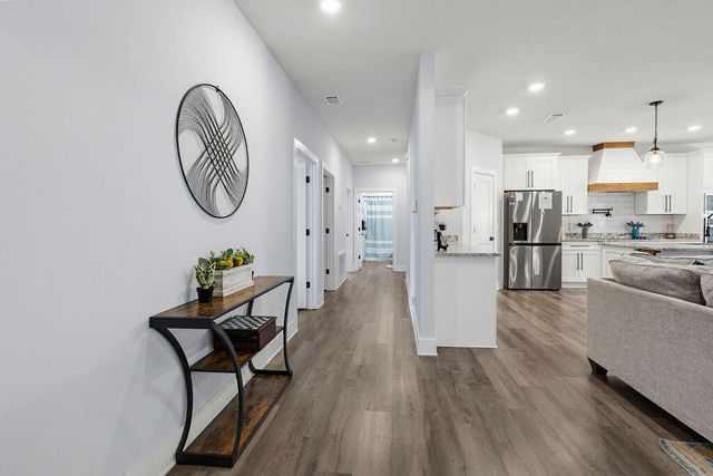 9264 Ridge Road, Navarre, FL 32566