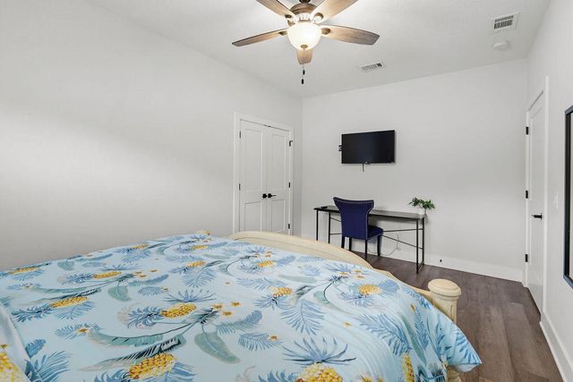 9264 Ridge Road, Navarre, FL 32566