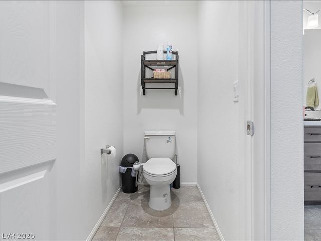 6082 Rose Springs Avenue, Las Vegas, NV 89130