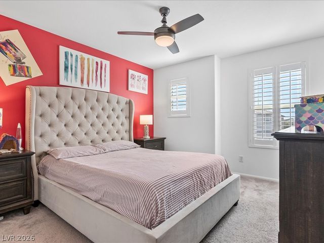 6082 Rose Springs Avenue, Las Vegas, NV 89130