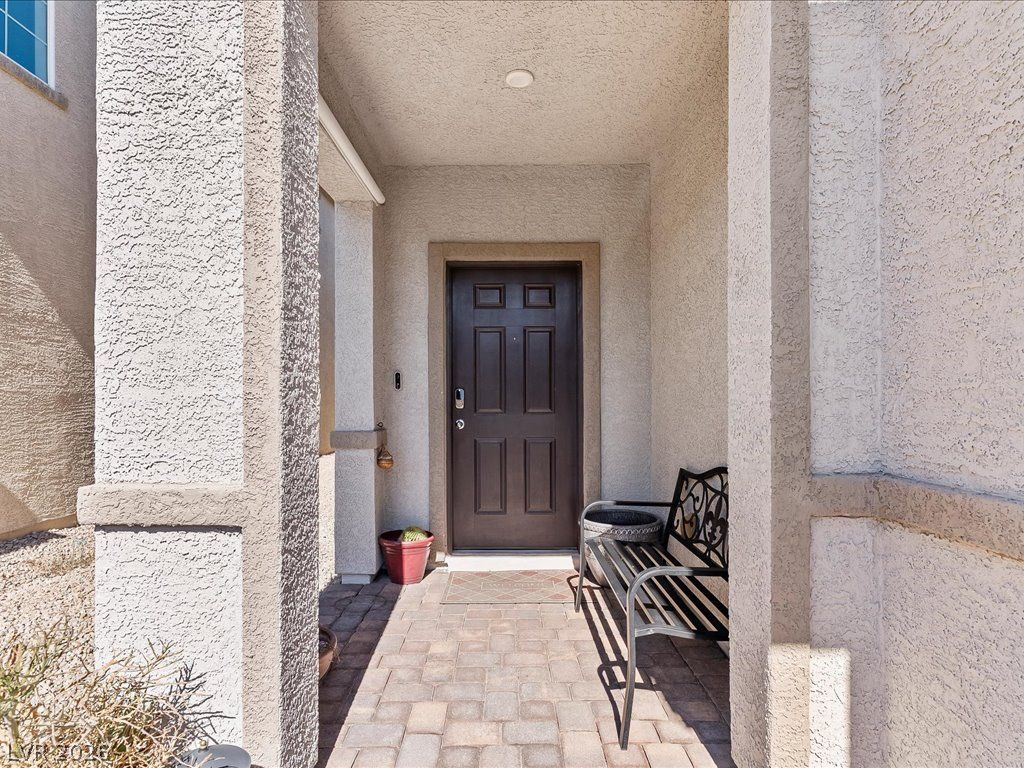 6082 Rose Springs Avenue, Las Vegas, NV 89130 — photo 2