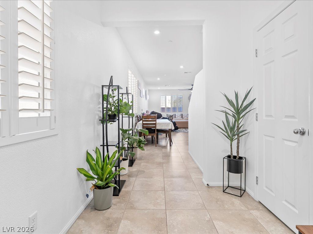 6082 Rose Springs Avenue, Las Vegas, NV 89130 — photo 3