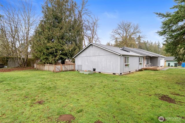 6119 Winnwood Loop SE, Olympia, WA 98513