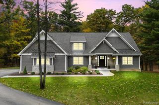 771 Harmony Hills Parkway, Oxford, MI 48371