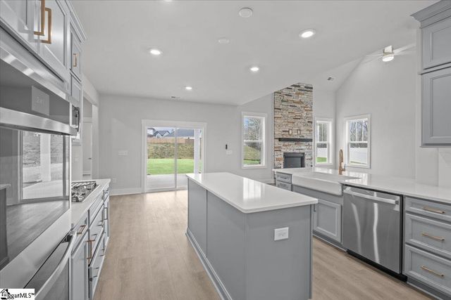 200 Kayfield Farms Drive, Anderson, SC 29621