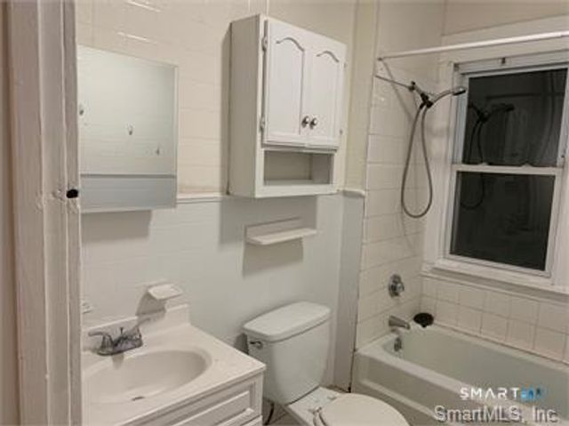 75 Admiral Street, West Haven, CT 06516