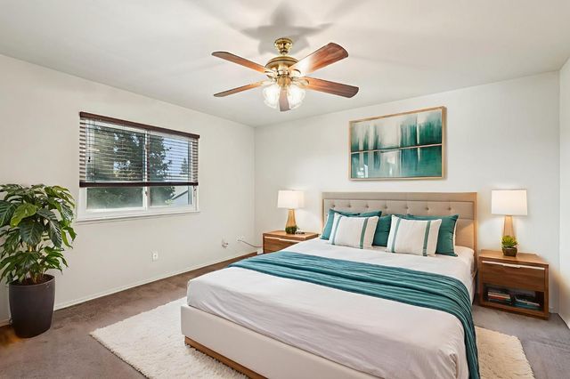 330 Finch Run, Lodi, CA 95240