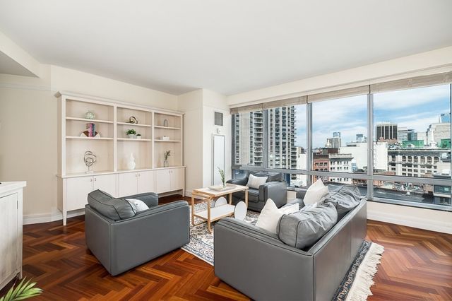 1 Avery St 17F, Boston, MA 02111