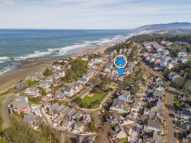 617 Sw 27TH Way, Lincoln City, OR 97367