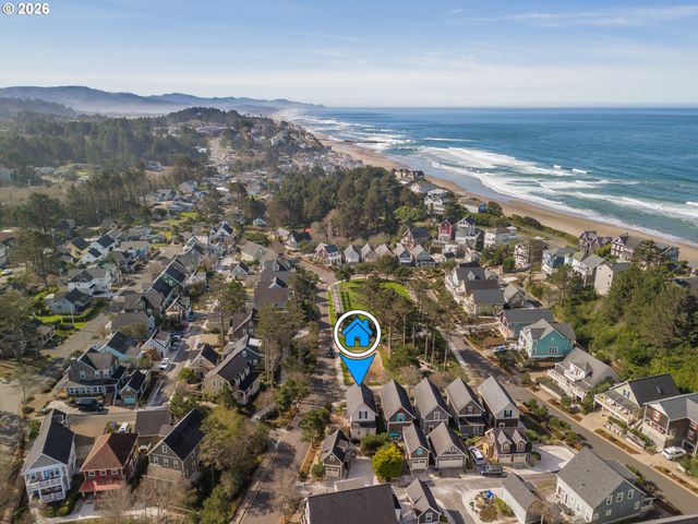 617 Sw 27TH Way, Lincoln City, OR 97367