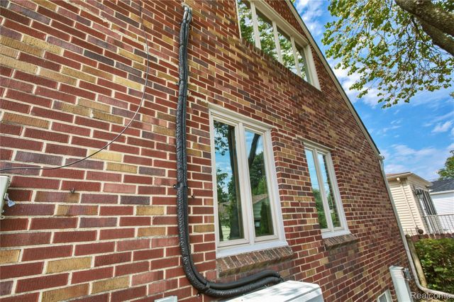 442 N Melborn Street, Dearborn, MI 48128