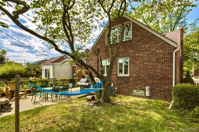 442 N Melborn Street, Dearborn, MI 48128