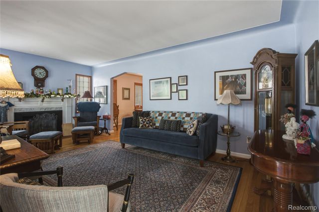 442 N Melborn Street, Dearborn, MI 48128