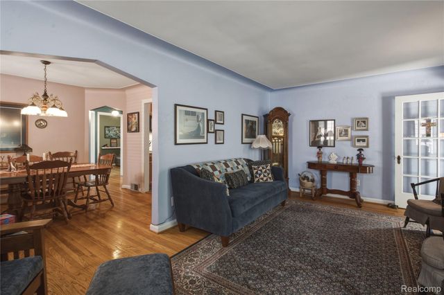 442 N Melborn Street, Dearborn, MI 48128