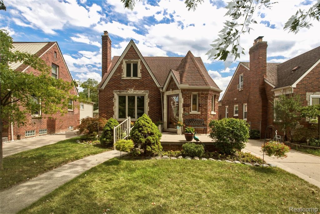 442 N Melborn Street, Dearborn, MI 48128