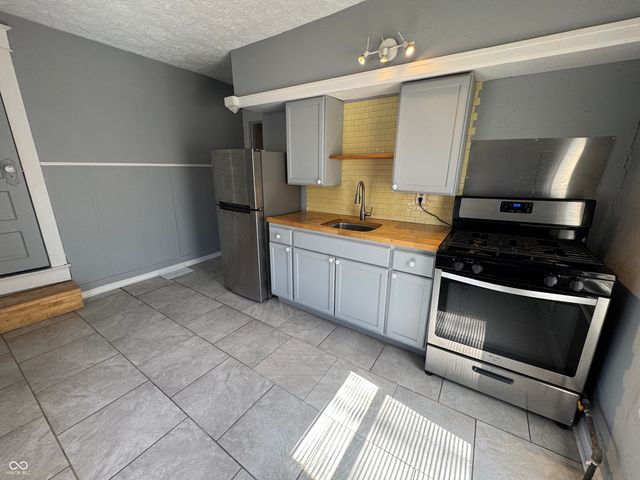 1515 E Michigan Street, Indianapolis, IN 46201