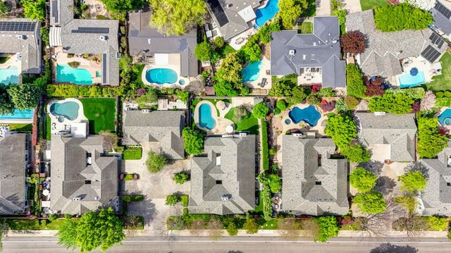 1045 Harrington Way, Carmichael, CA 95608