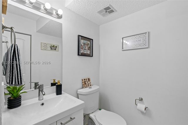 13412 SW 62nd St 103M, Miami, FL 33183