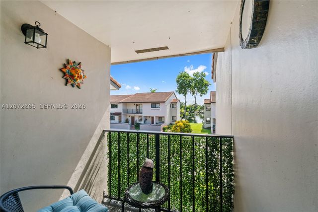 13412 SW 62nd St 103M, Miami, FL 33183
