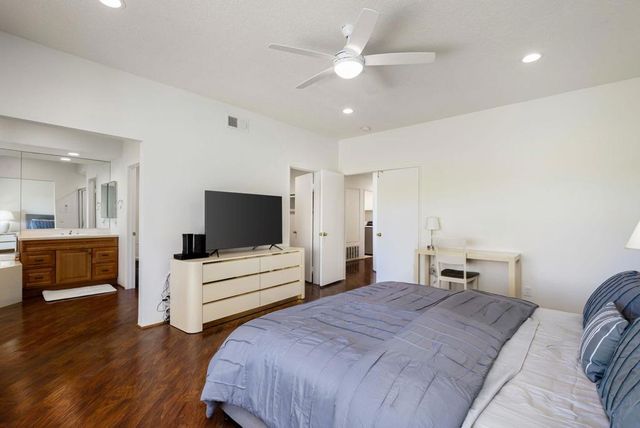 270 Vista Royale Circle E, Palm Desert, CA 92211